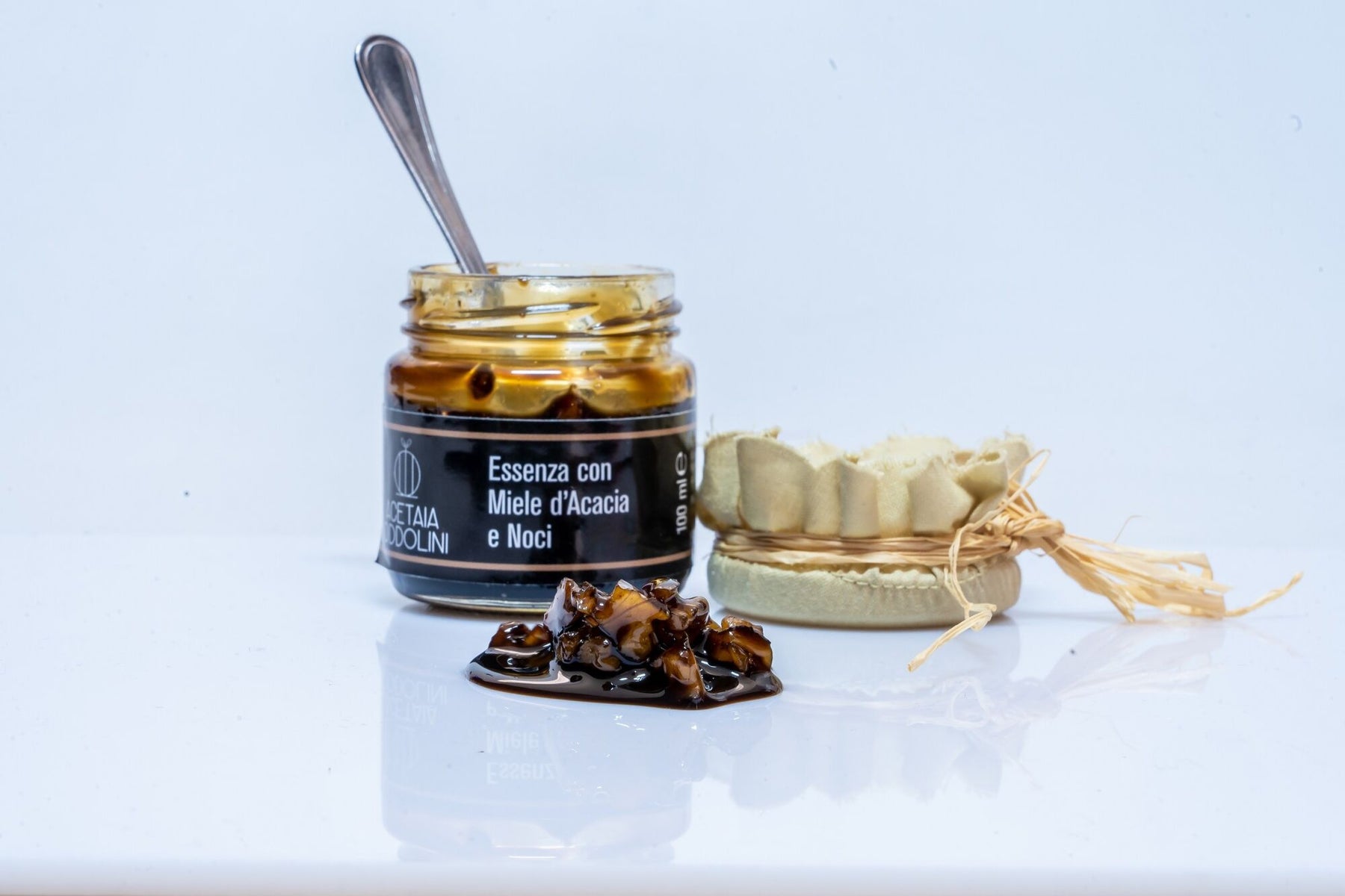 Essenza con Miele d’Acacia e Noci | Aged Balsamic with Acacia Honey and Walnuts