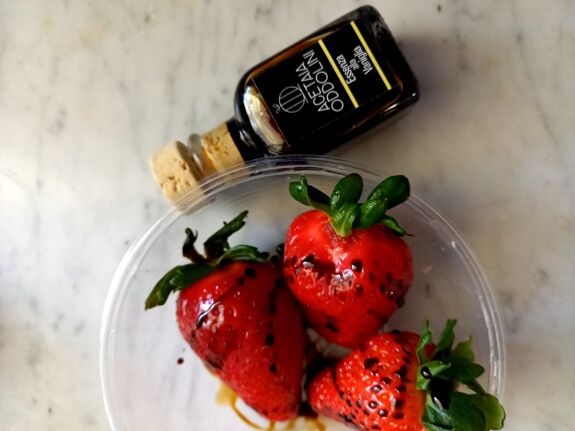 Essenza Invecchiata alla Vaniglia | Aged Balsamic Essence with Natural Vanilla