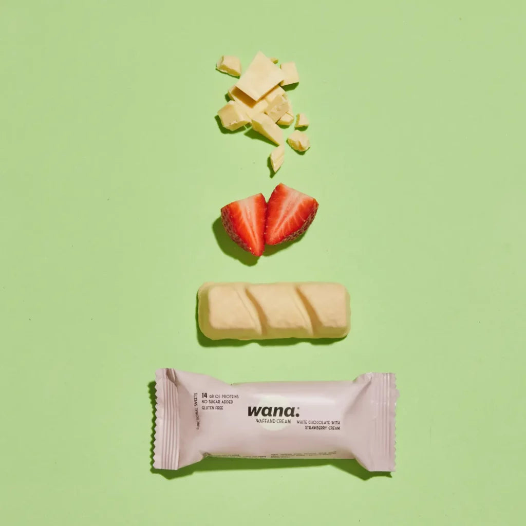 White Chocolate with Strawberry Cream Bar